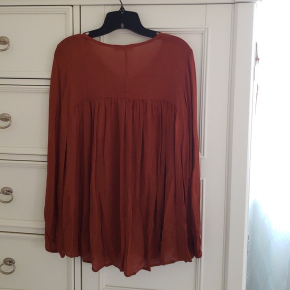 ❤ Host Pick ❤ 7/23 😍 Beautiful Hi Low Boho Top - Picture 7 of 8